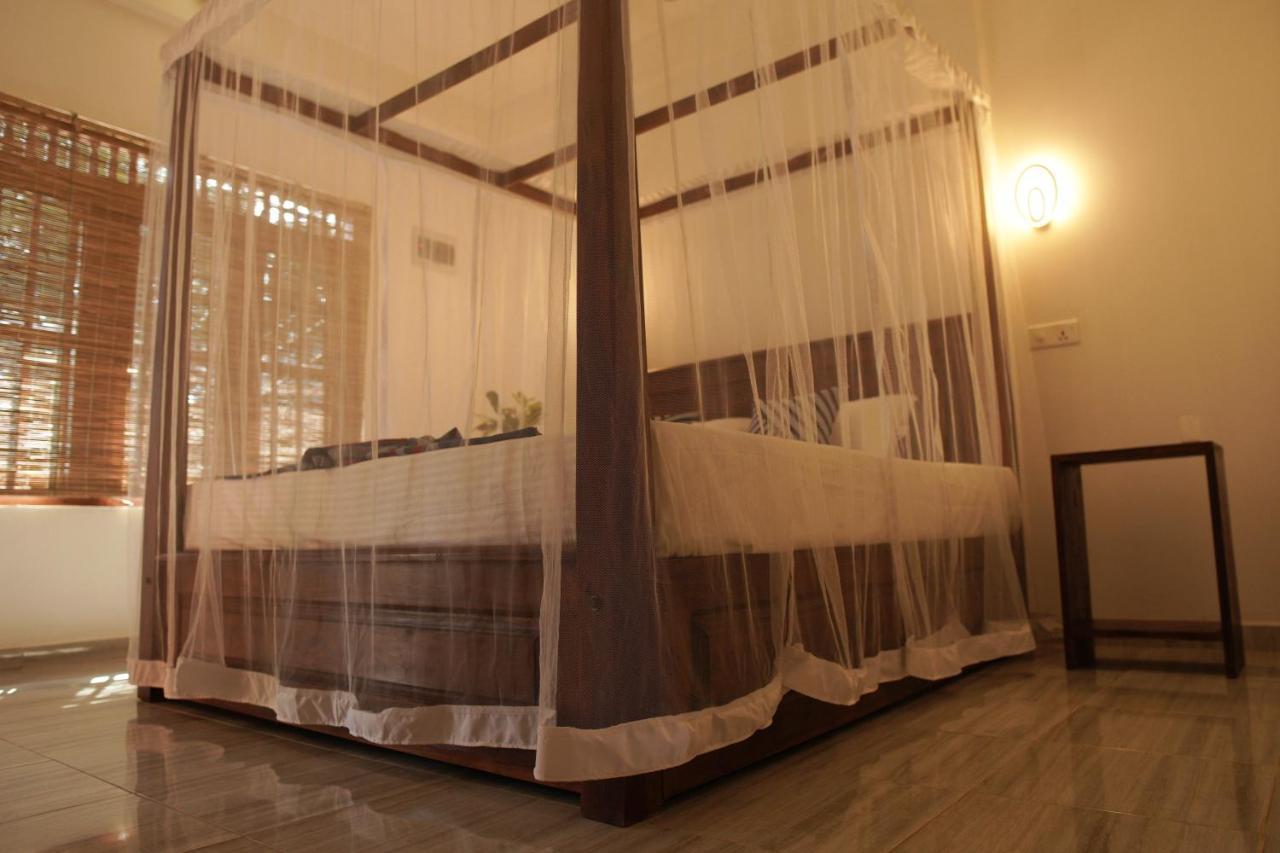 Surf Nest Hiriketiya Hotel Диквела Екстериор снимка
